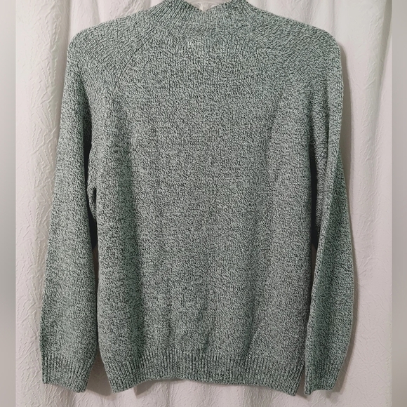 3 X$20 Rebecca Malone Women's Pullover light green Sweater Long Sleeve Size XL - Picture 3 of 7